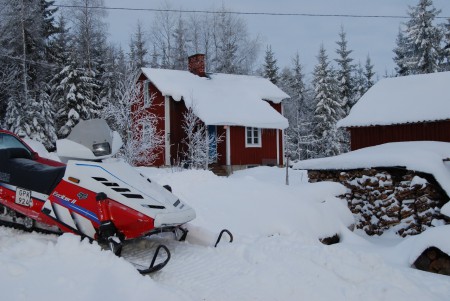 Tagen från lilla grusvägen, riktning nordost